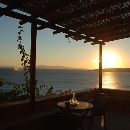 Aegean Sunset Apartment Kionia Exterior photo