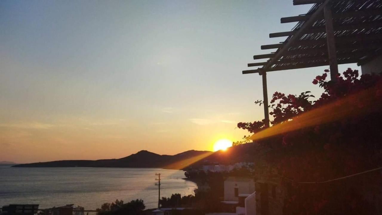 Aegean Sunset Apartment Kionia Exterior photo