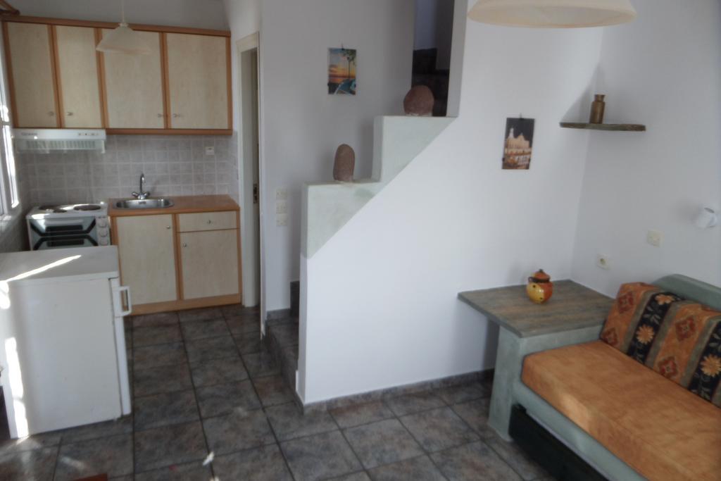 Aegean Sunset Apartment Kionia Room photo